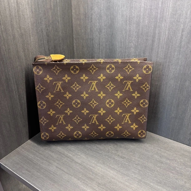 95新 LV 兔兔奢/lv25洗漱包/231225028
