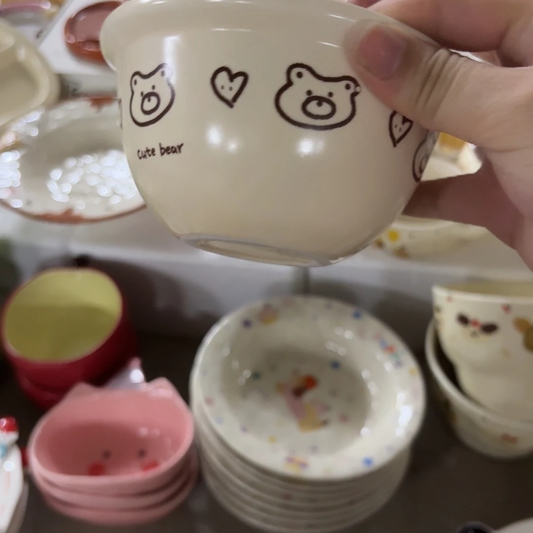 K***暮搪瓷微瑕熊碗一个