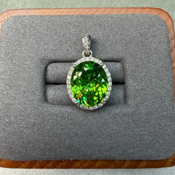 坠链均925银 大颗粒精切沙弗来绿色项链带链45厘米彩色轻奢简约