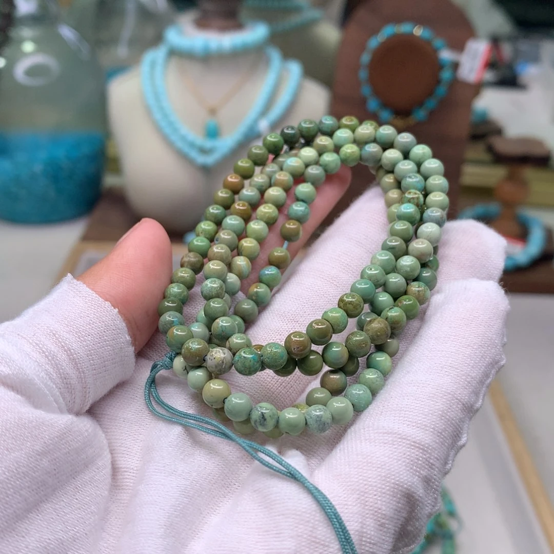 绿松石配饰未镶嵌