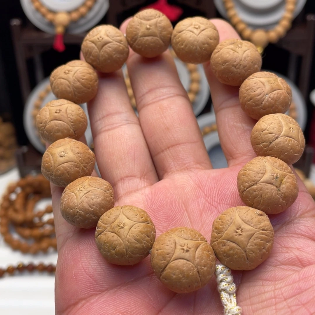 麒麟眼菩提手串正圆铜钱孔