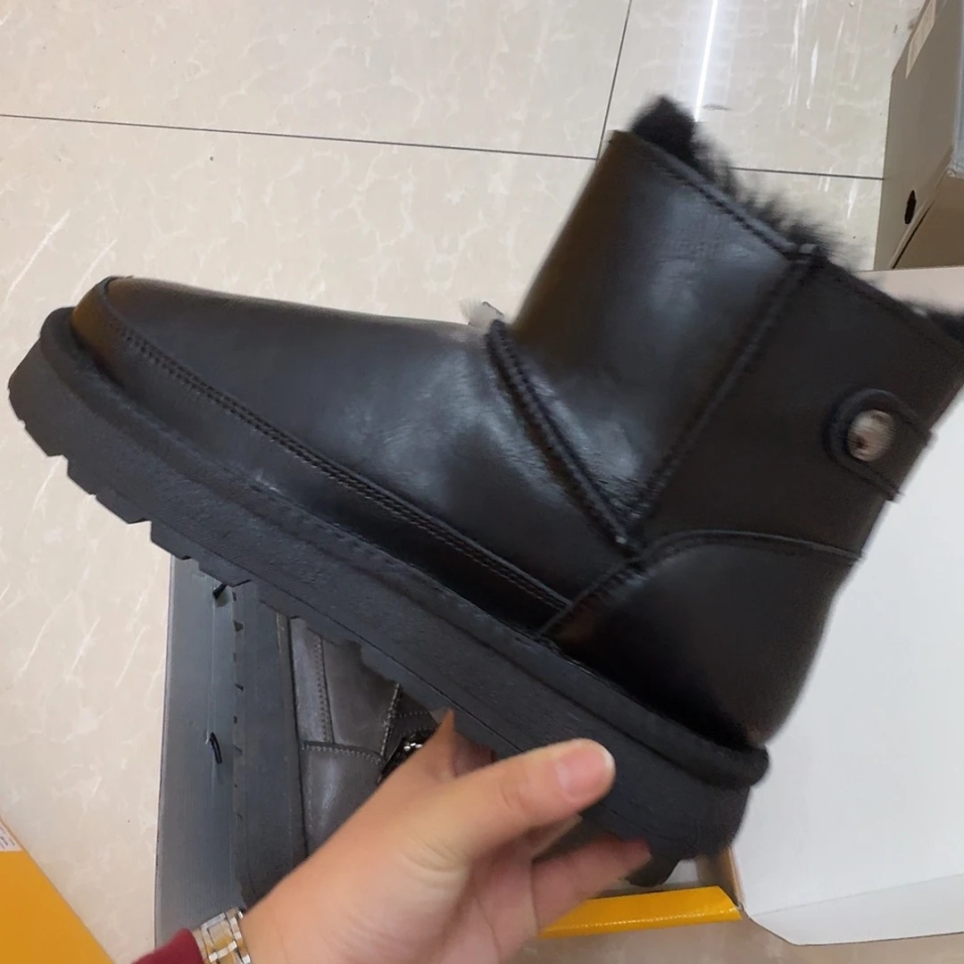 黑色43男士雪地靴加厚