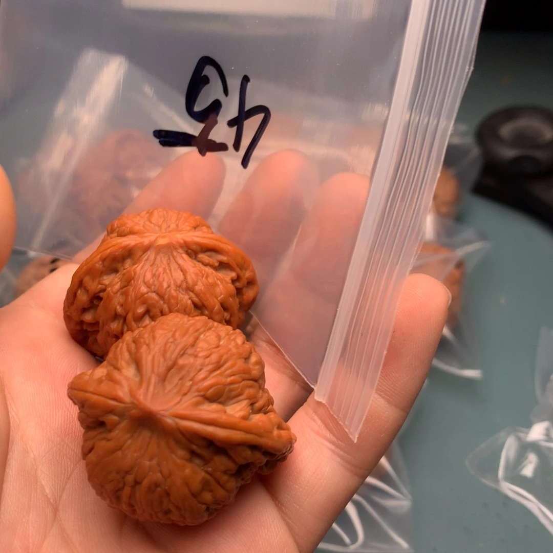 文玩核桃把件无*绣球40