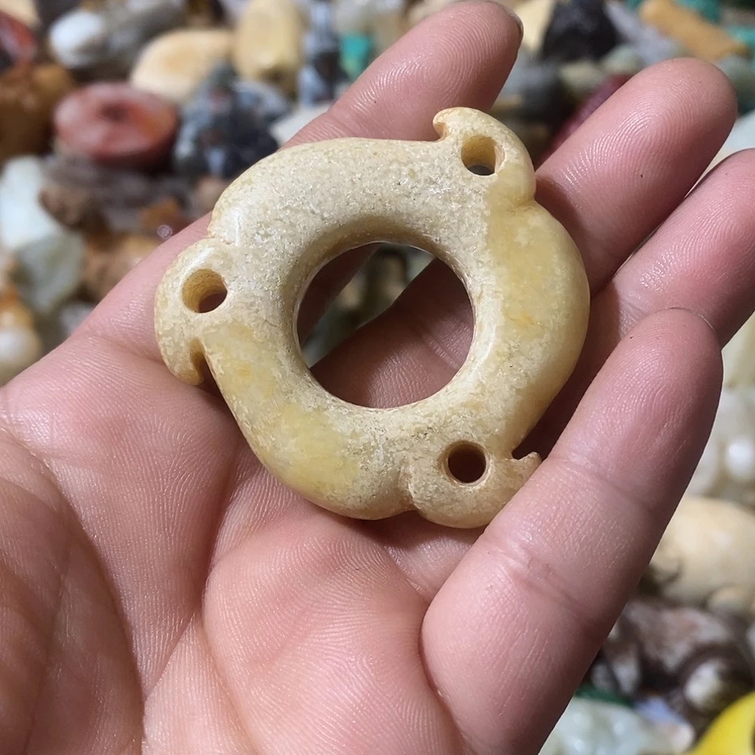 和田玉（糖玉）未镶嵌挂件