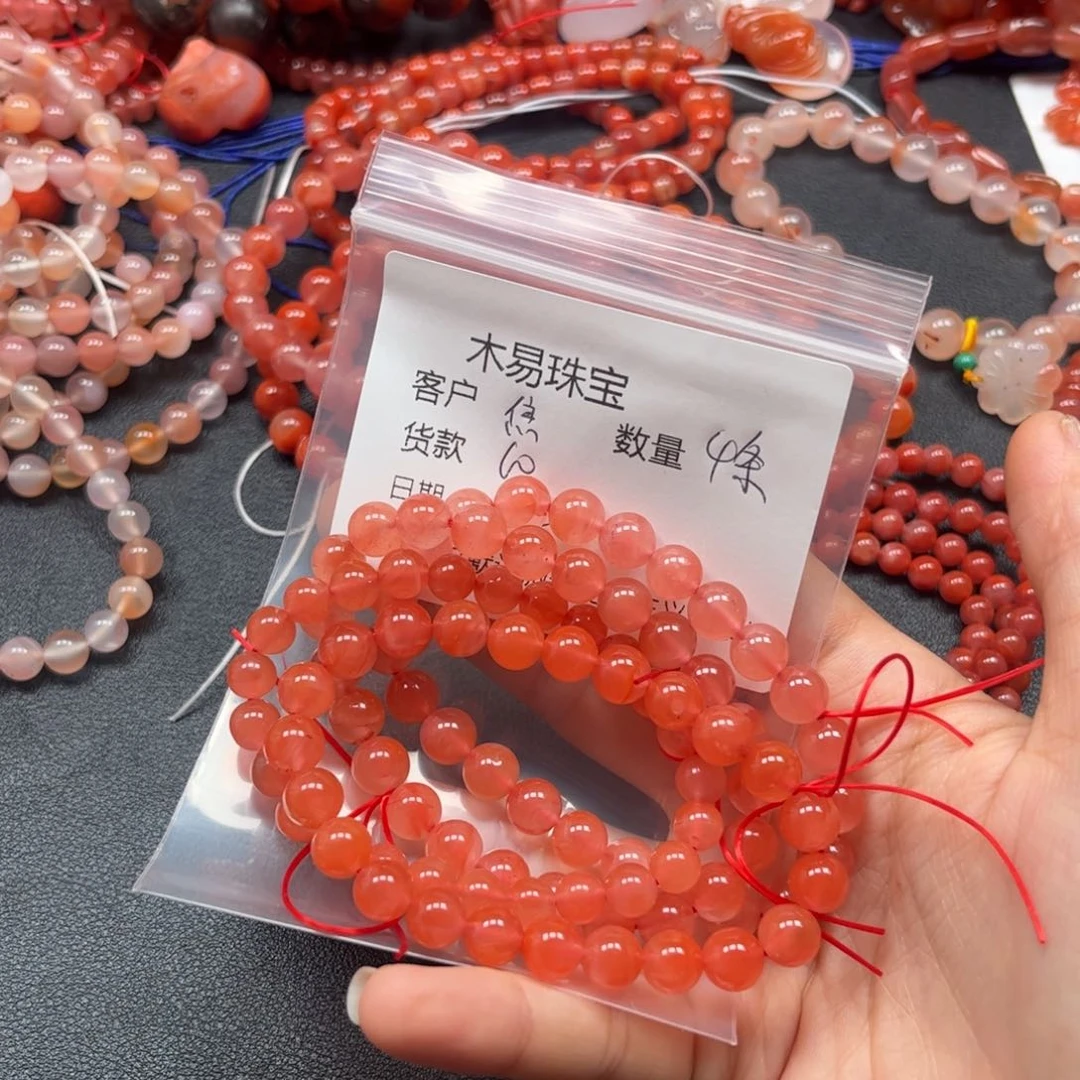 南红玛瑙未镶嵌颈饰焦***朵