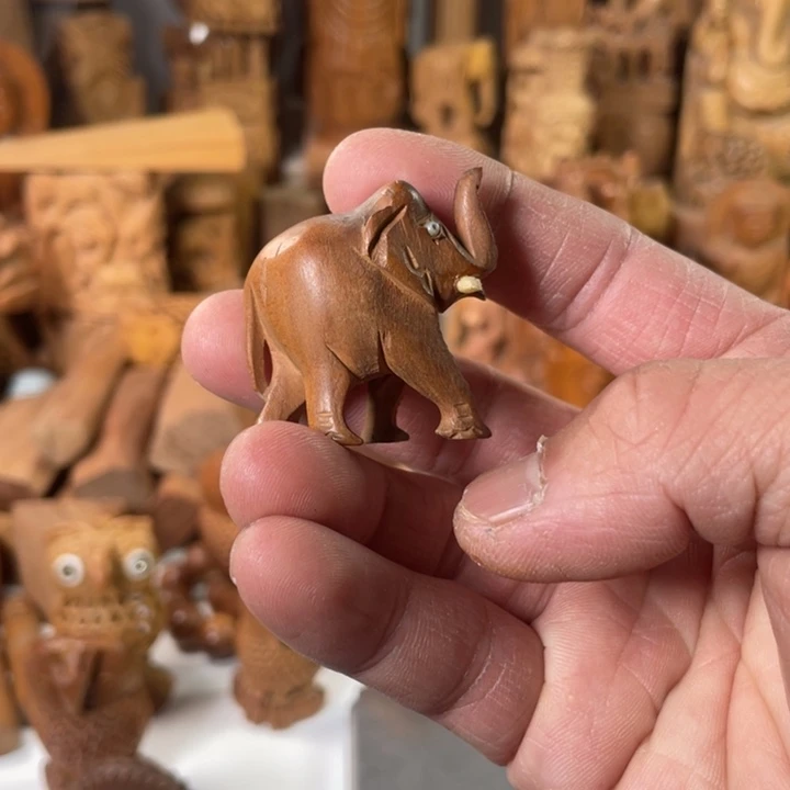 檀香木其他A****?老山檀香老物件