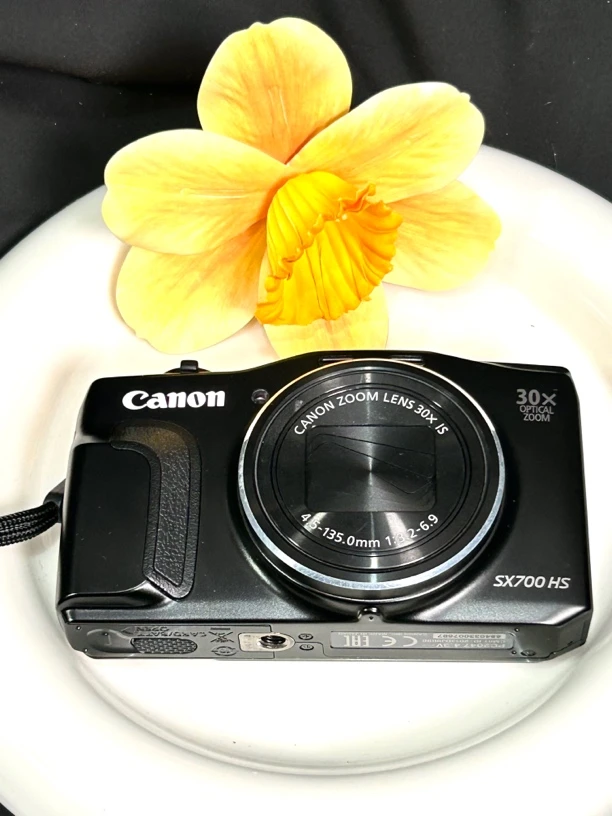 9新 Canon/佳能 sx700 黑色30倍光变长焦高清数码相机可WiFi传图
