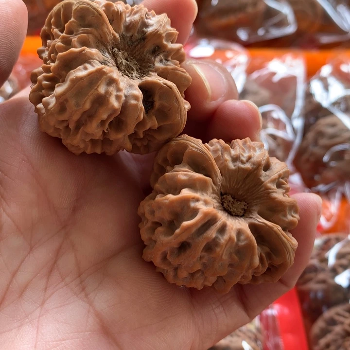 桃核把件文玩文玩