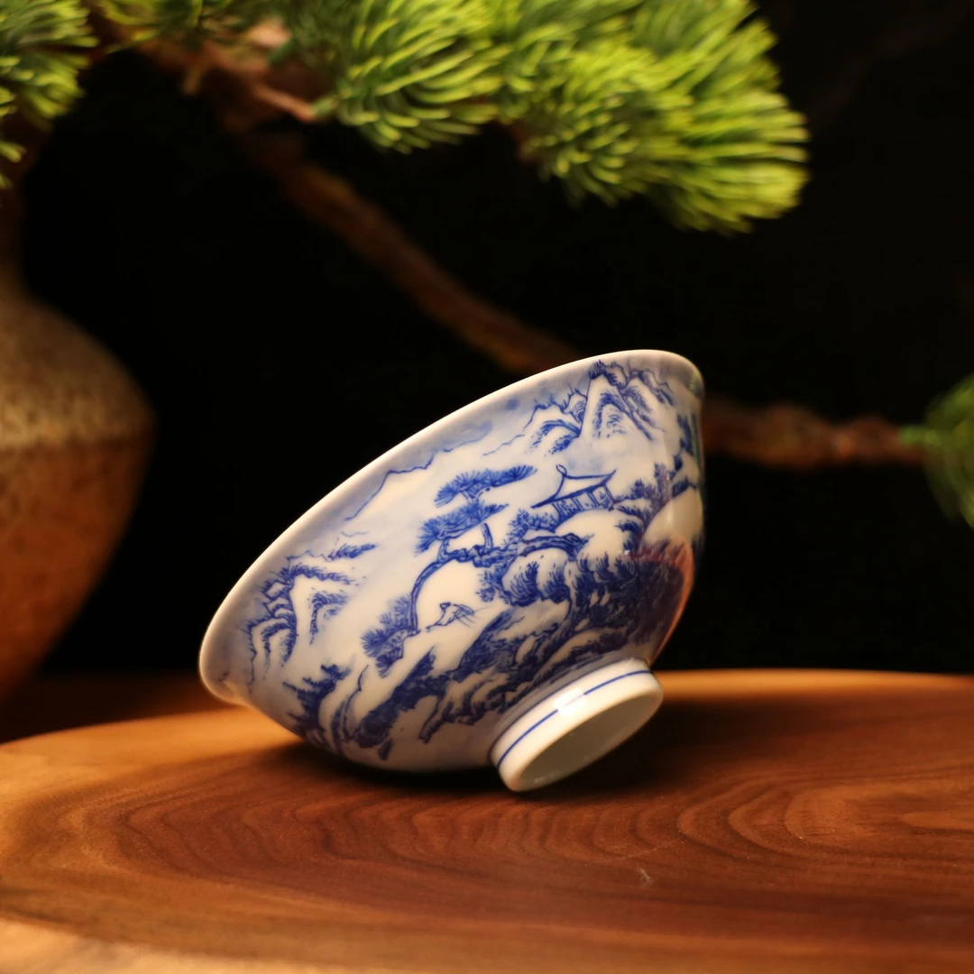 高端复古手绘青花山水雪景品茶杯花纹茶具品茗杯主人杯陶瓷