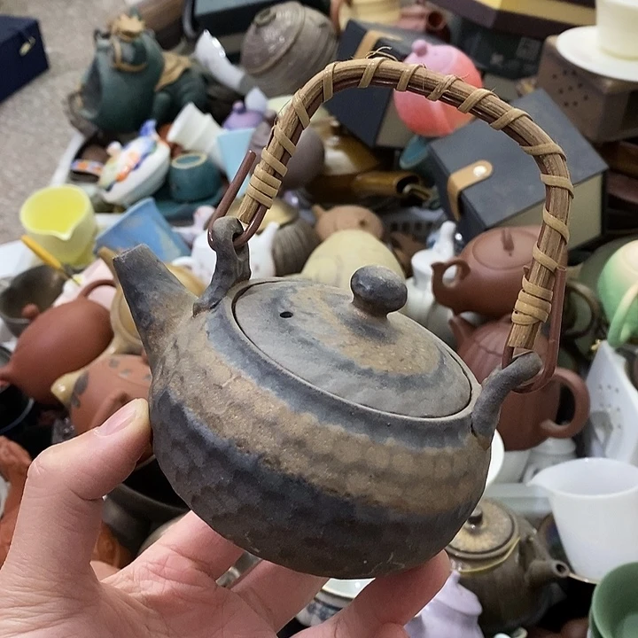 陶瓷艺术品及陶瓷制品