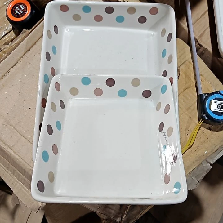 瓷片陶瓷盘子碗啥都有一大一小