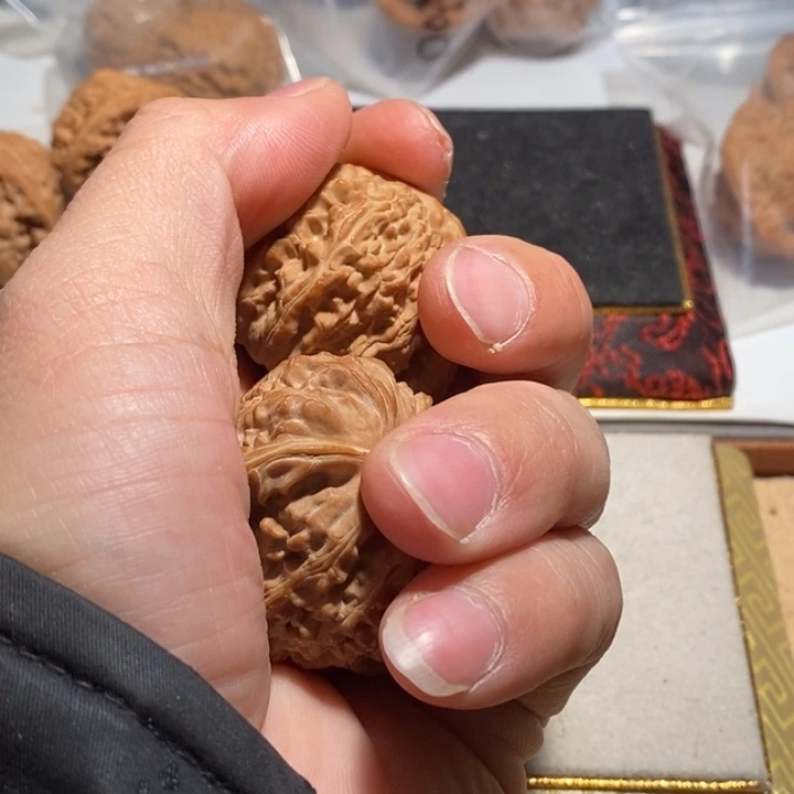 文玩核桃把件M**韩核桃