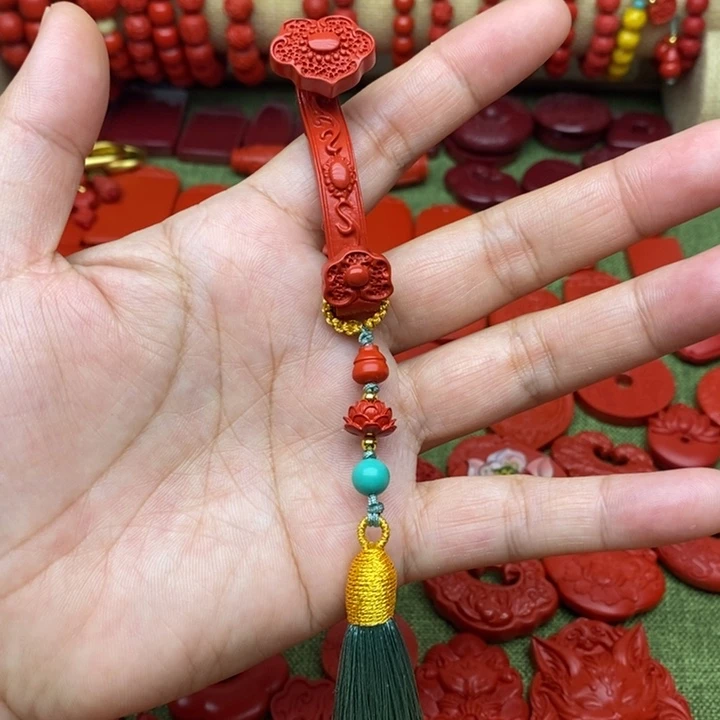 天然辰砂如意手把件