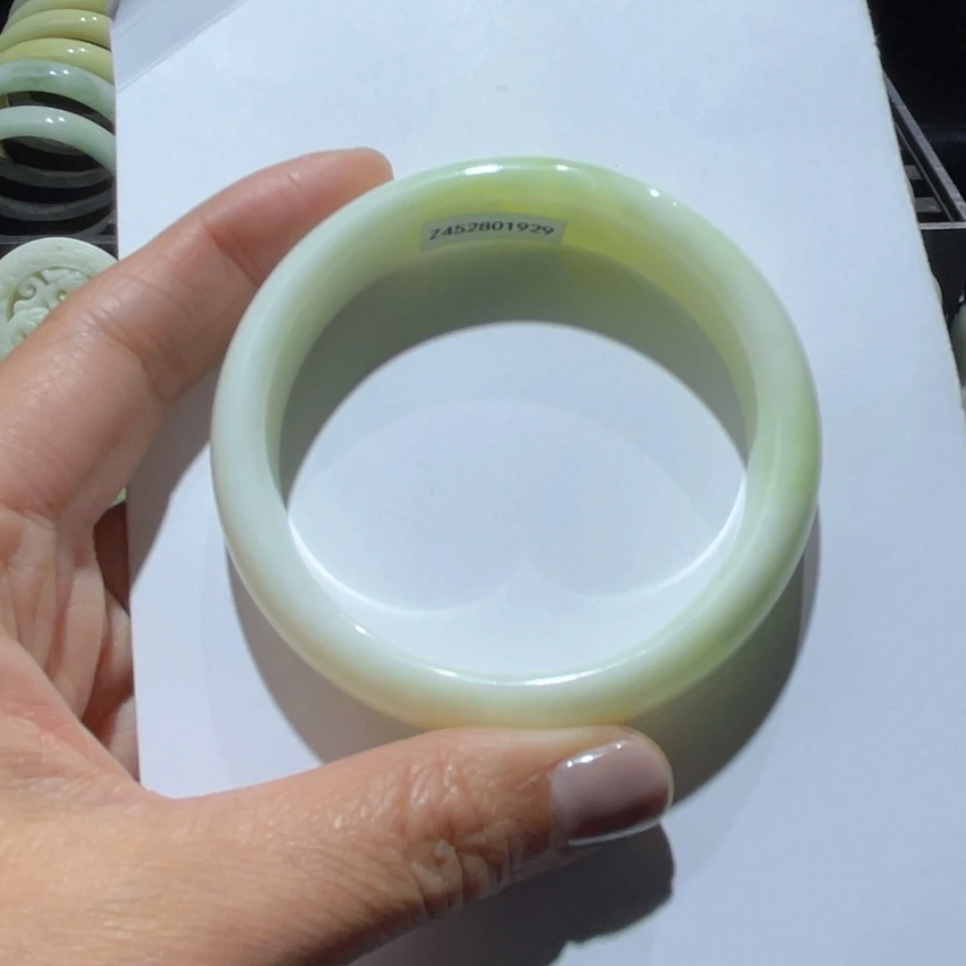 未镶嵌手镯蓝田玉（蛇纹石化大理石玉）