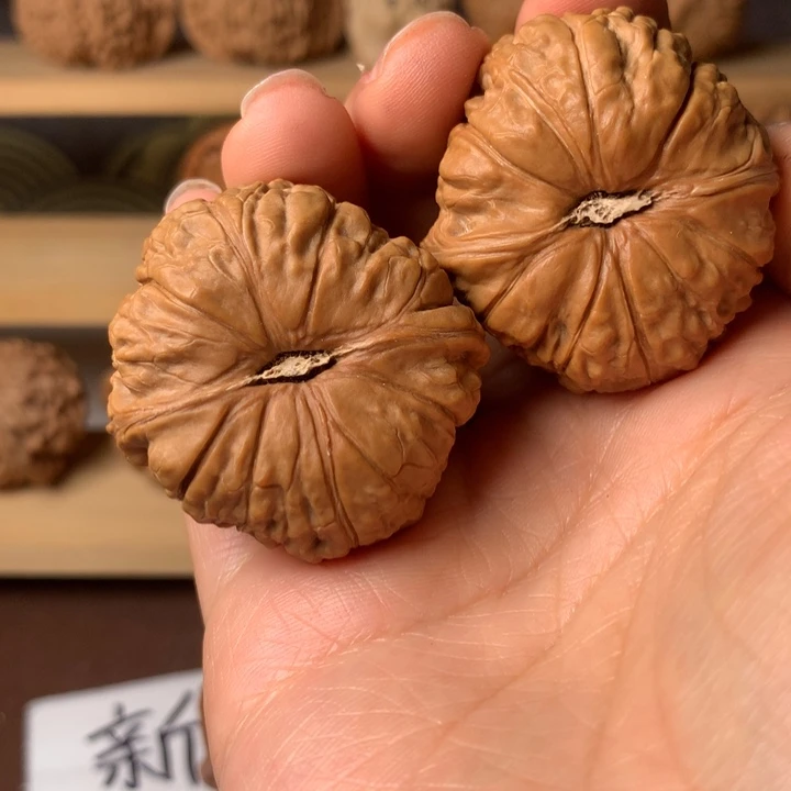 可***乐大叶紫檀（黑酸枝木类）南瓜6块豆腐两份鸡蛋三只