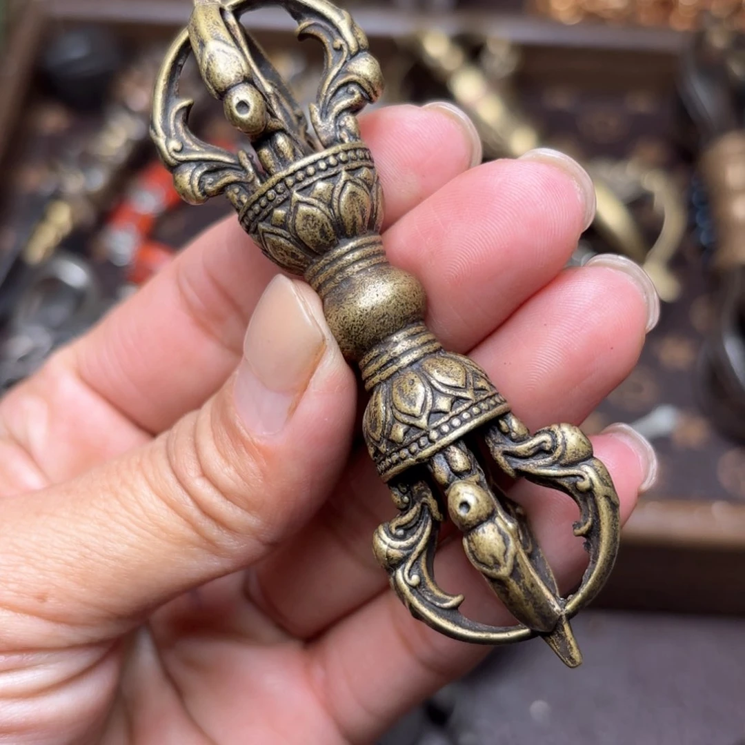 铜星月菩提吊坠项链