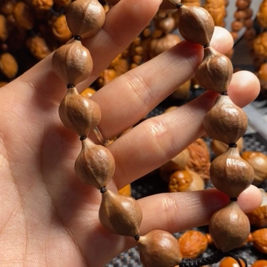 橄榄核吊坠蜜桃素核