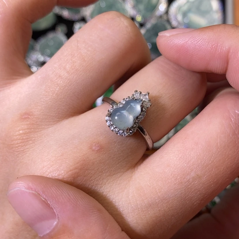 【闪购商品】翡翠未镶嵌颈饰天然