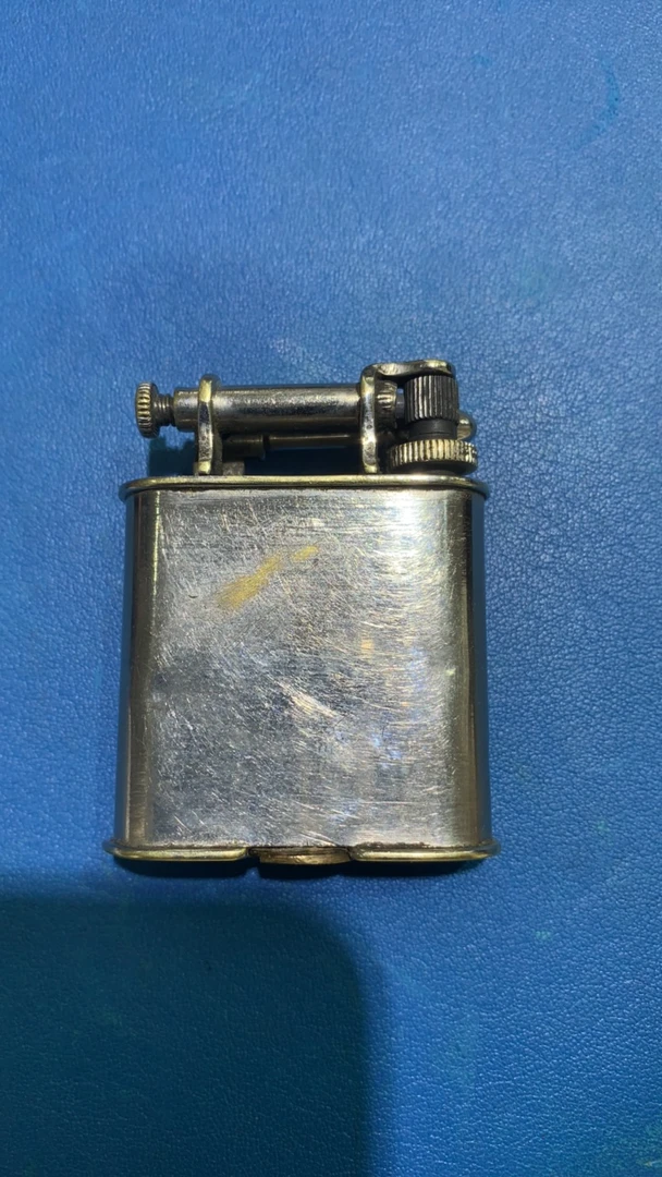 煤油打火机，里面没有油