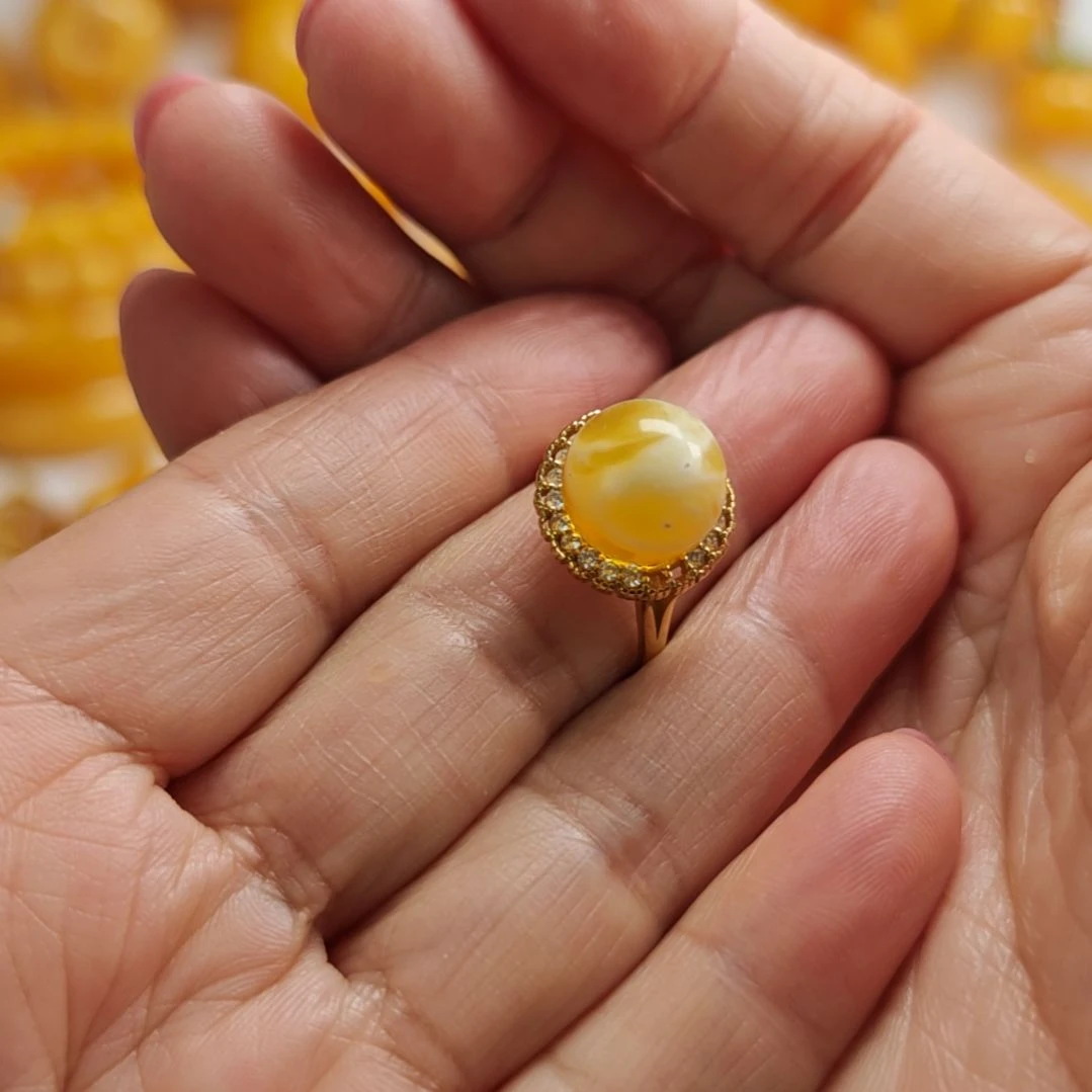 银S925镀金镶嵌蜜蜡戒指