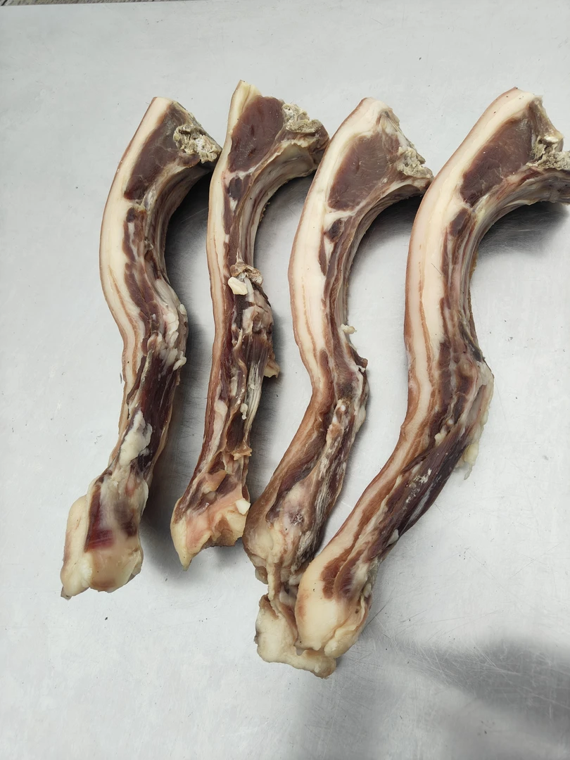 大别山黑猪咸肉带骨五花肉传统腌制风味