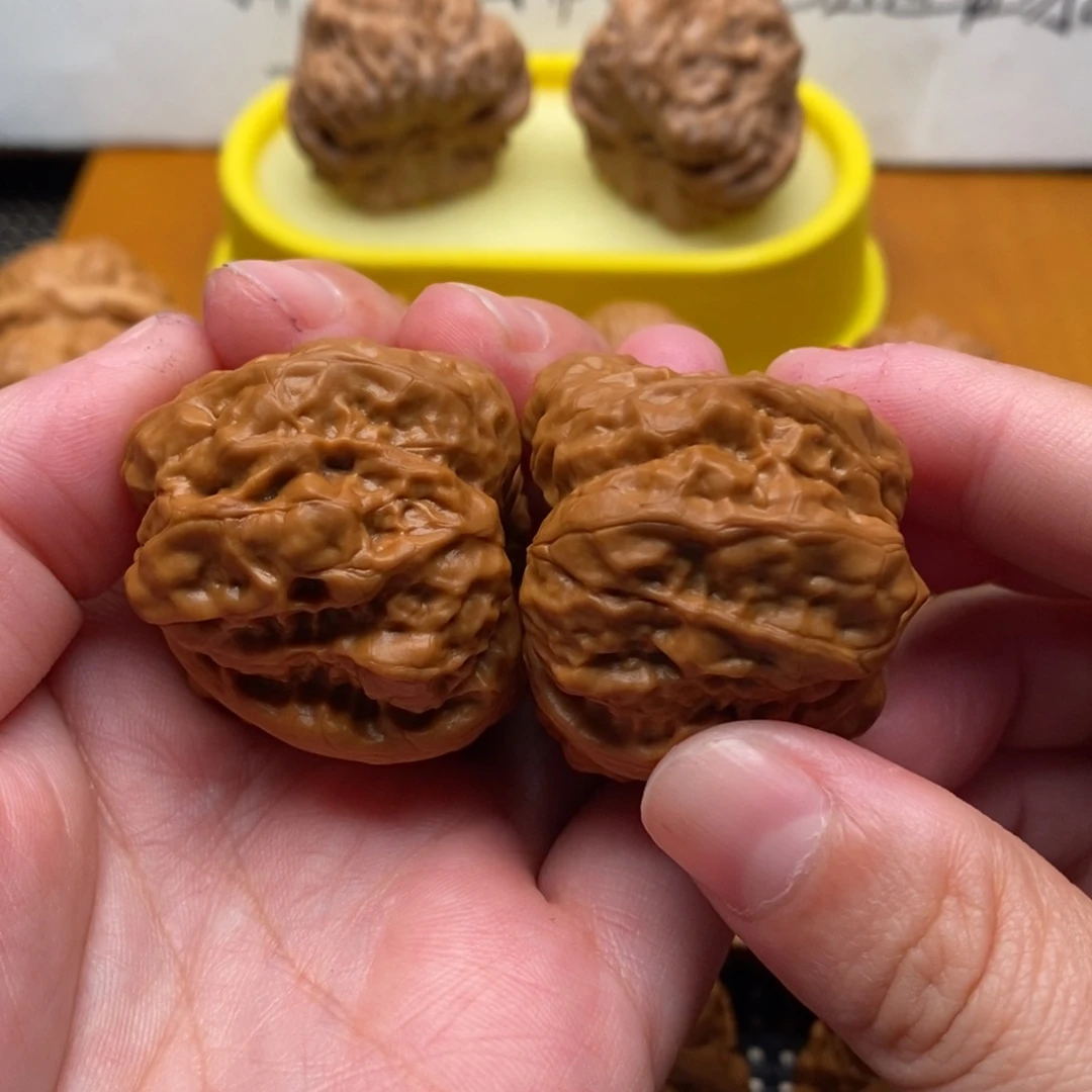 把件文玩核桃三角边35左右