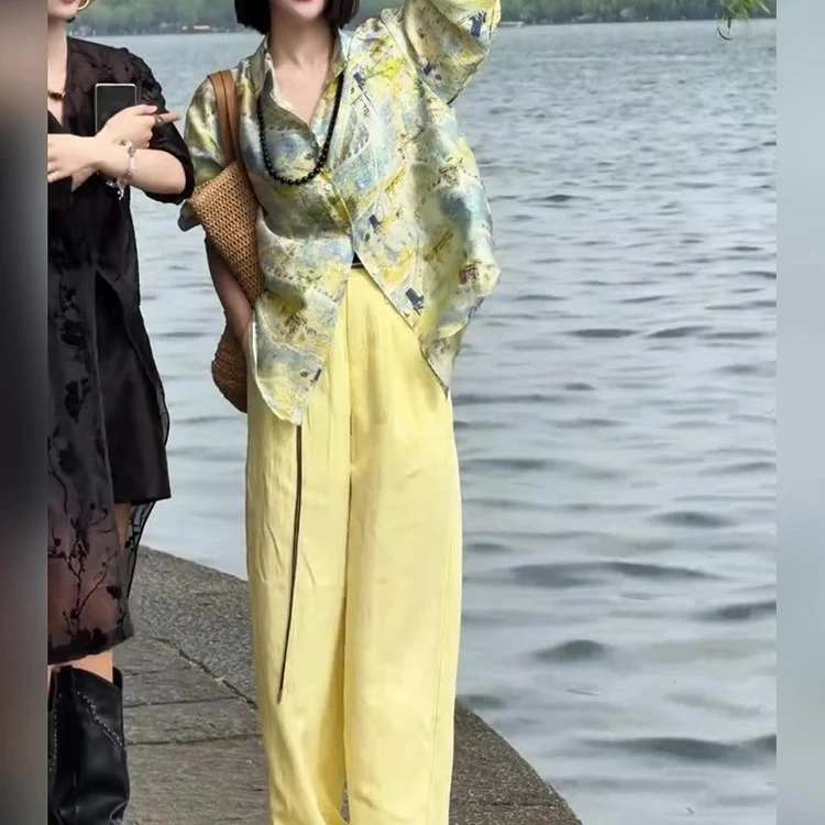 2025年夏季波嬉风度假休闲减龄翻领长袖碎花衬衫阔腿裤两件套装女