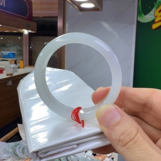 翡翠手镯未镶嵌纯天然缅甸翡翠a货