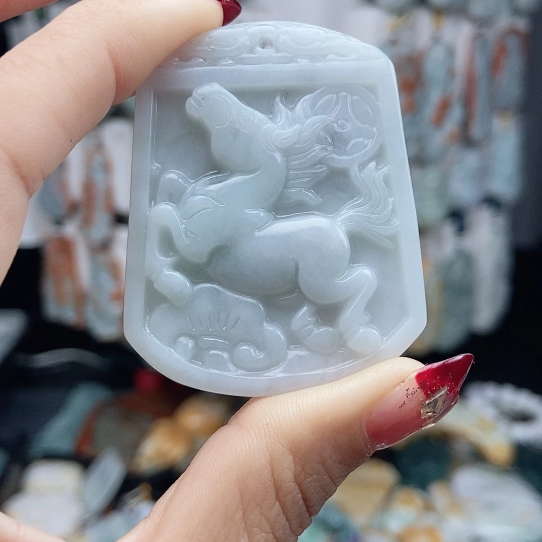 翡翠颈饰14K金镶嵌翡翠