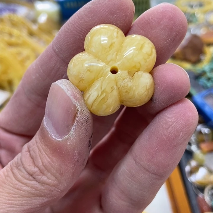 裸石蜜蜡未镶嵌吊坠