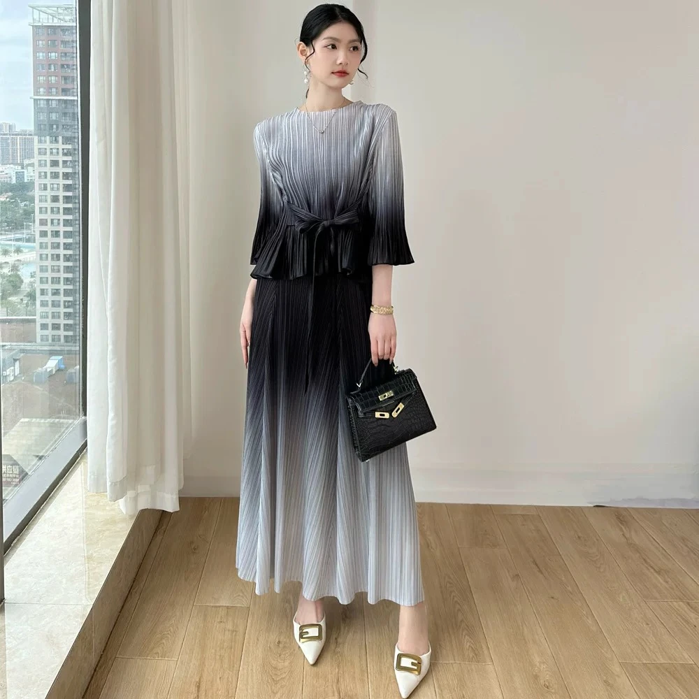 069高定渐变竖褶套装裙