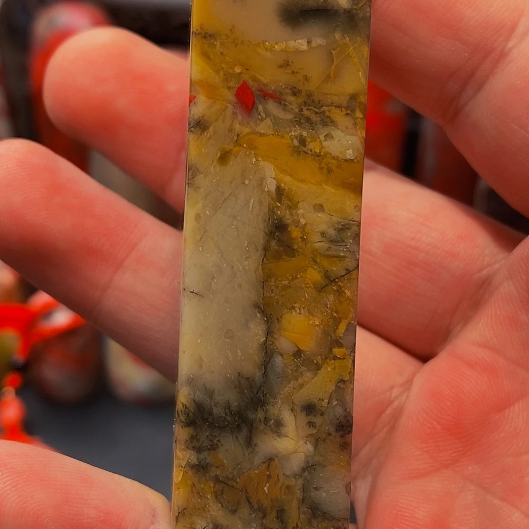 昌化鸡血石L****宝昌化鸡血石印章