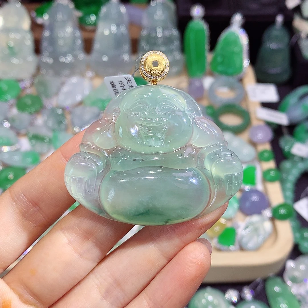 翡翠18K金镶嵌颈饰佛