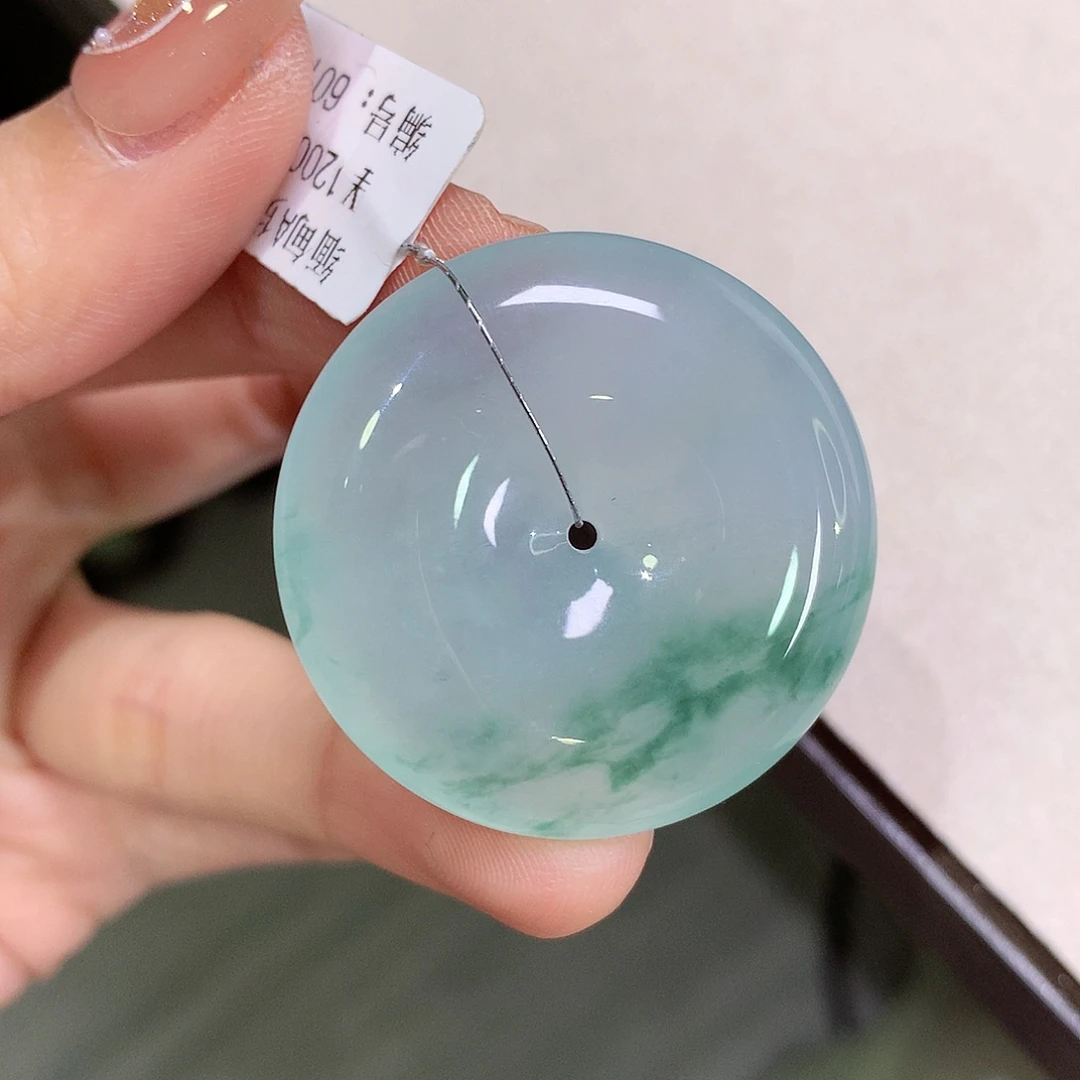 翡翠未镶嵌颈饰33.7-6.8