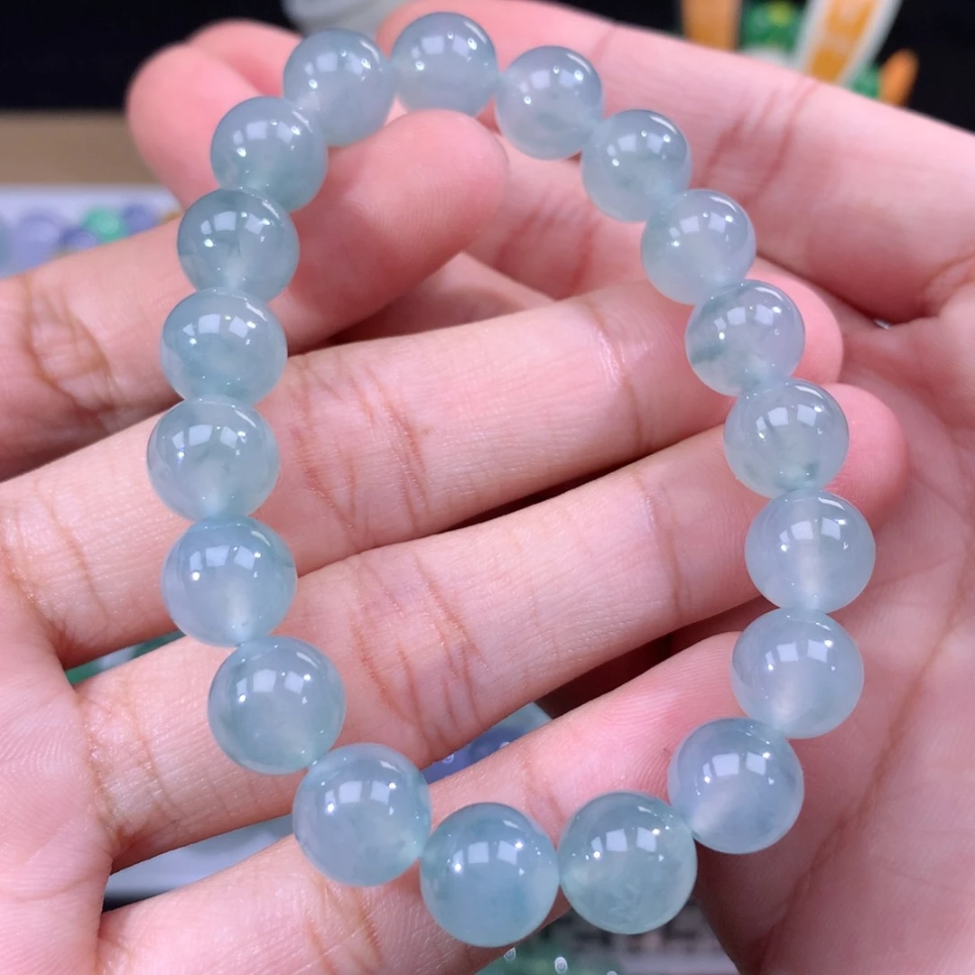翡翠手链未镶嵌翡翠