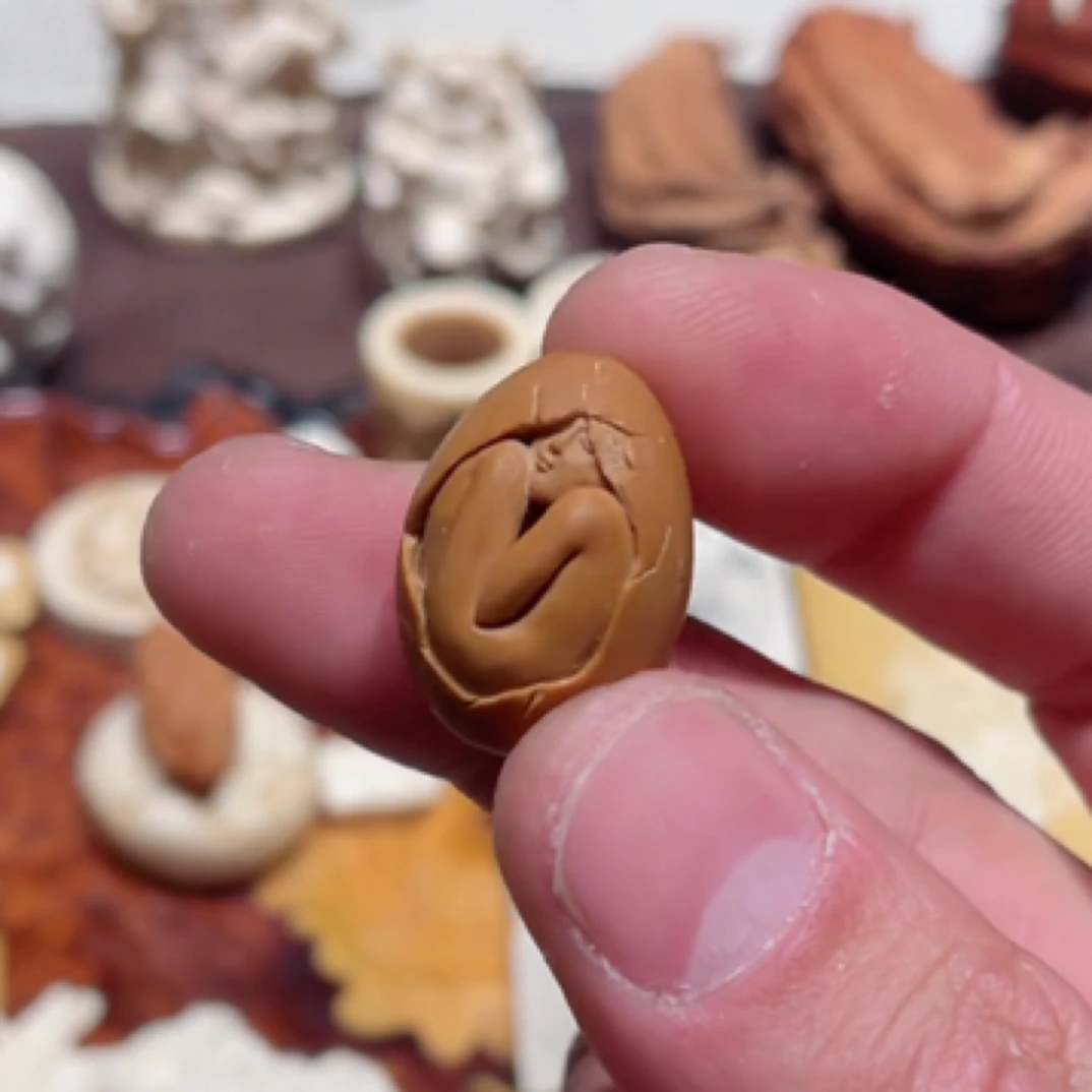 山工手作  美女手把件