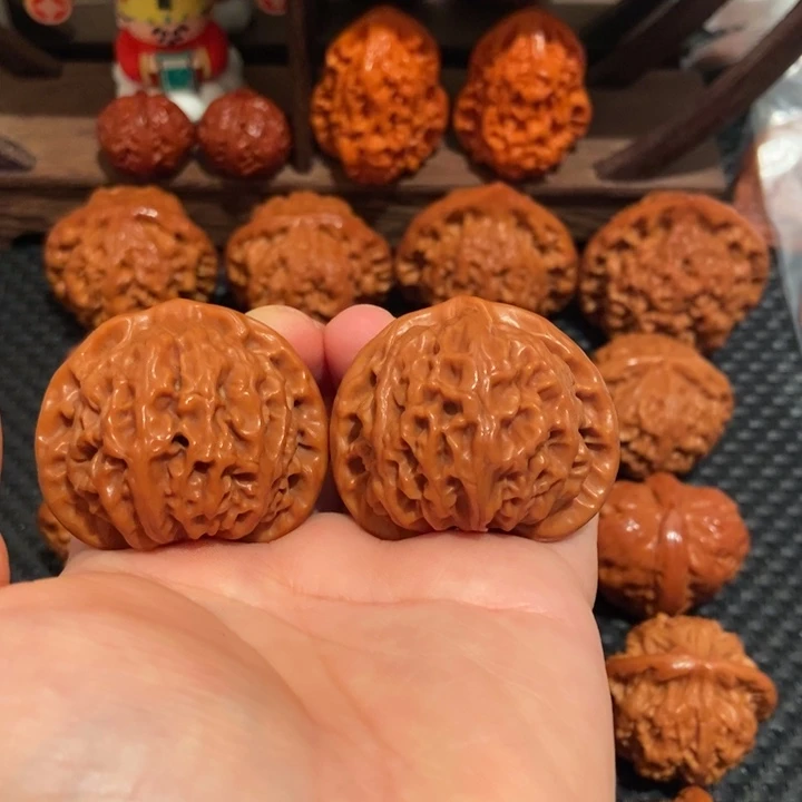 B***s把件文玩核桃42.8尺寸宫灯2351