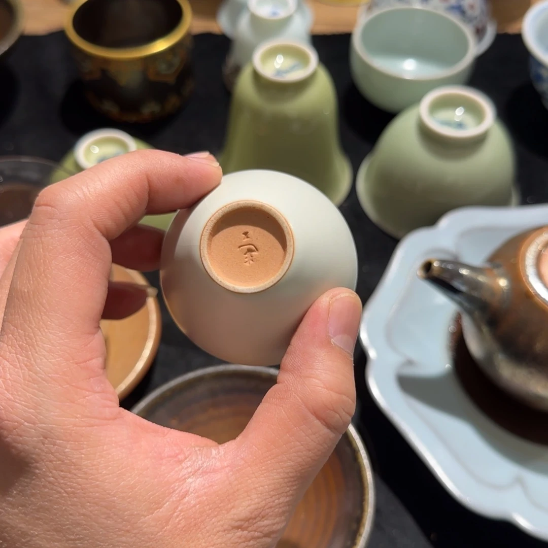 杯狗***乐2018年大雪山古树茶，茶杯