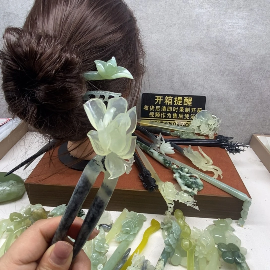 蛇纹石玉未镶嵌发饰