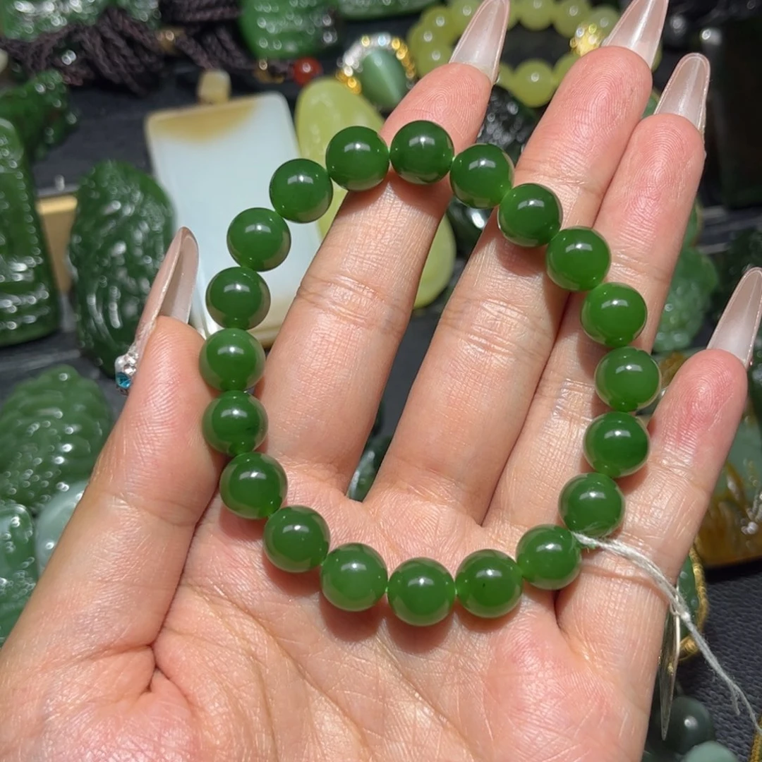 丞***活颈饰未镶嵌和田玉