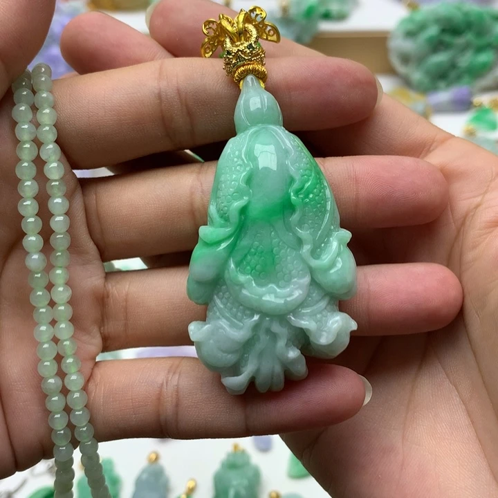 颈饰未镶嵌翡翠西**雪翡翠