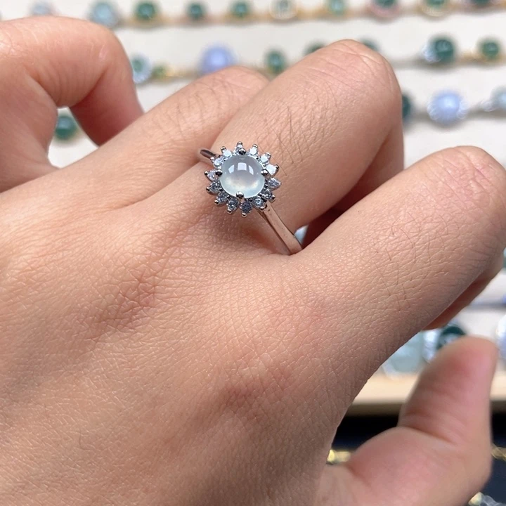 翡翠未镶嵌戒指戒指