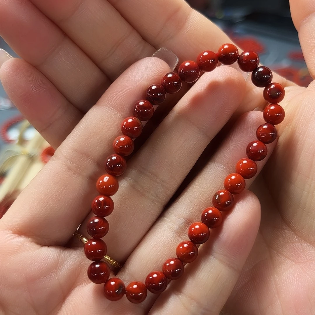 南红玛瑙未镶嵌珠宝奇石