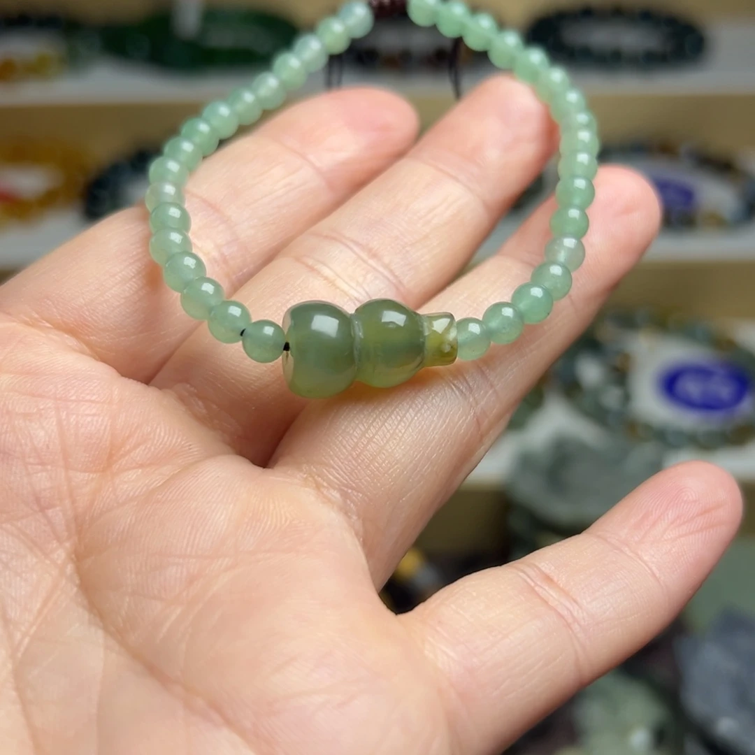 蛇纹石玉未镶嵌手链