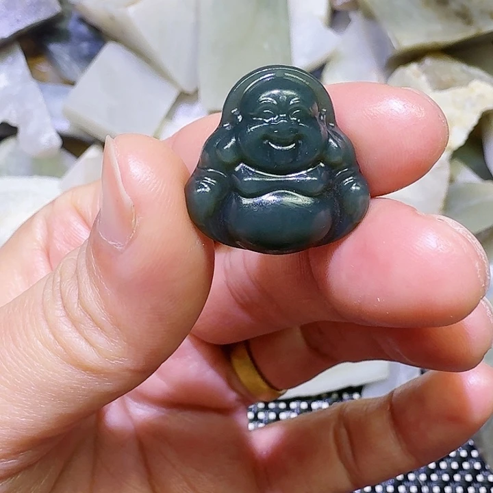 和田玉未镶嵌珠宝奇石