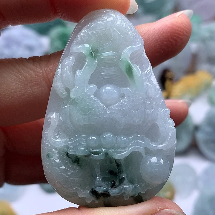 翡翠未镶嵌颈饰随形龙行天下两面工艺卡厚10+