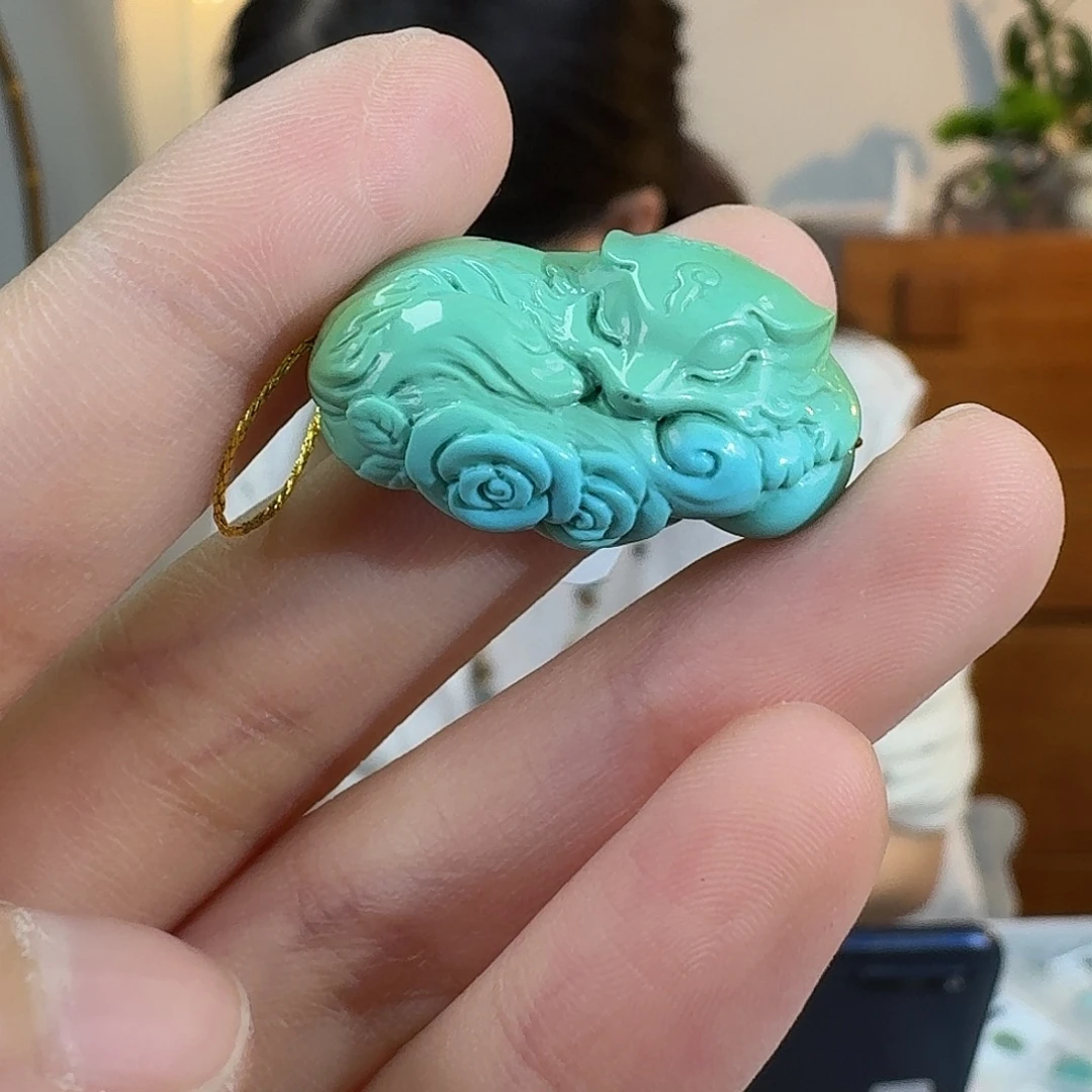 绿松石未镶嵌挂件