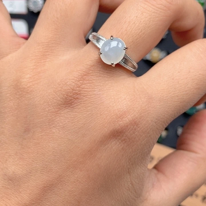 翡翠未镶嵌戒指戒指