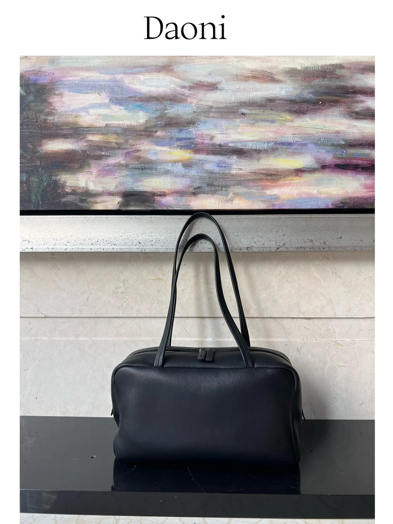 astra单肩保龄球包极简风植鞣羊皮真皮手提包高级感柔软腋下包女