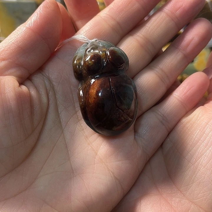 岫岩河磨玉（透闪石质玉）未镶嵌把件